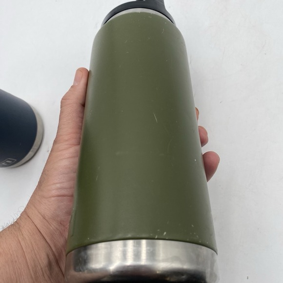 Lot Of 2 YETI Rambler Water Bottle Green Blue 26oz Insulated SEE PICS - Picture 12 of 16